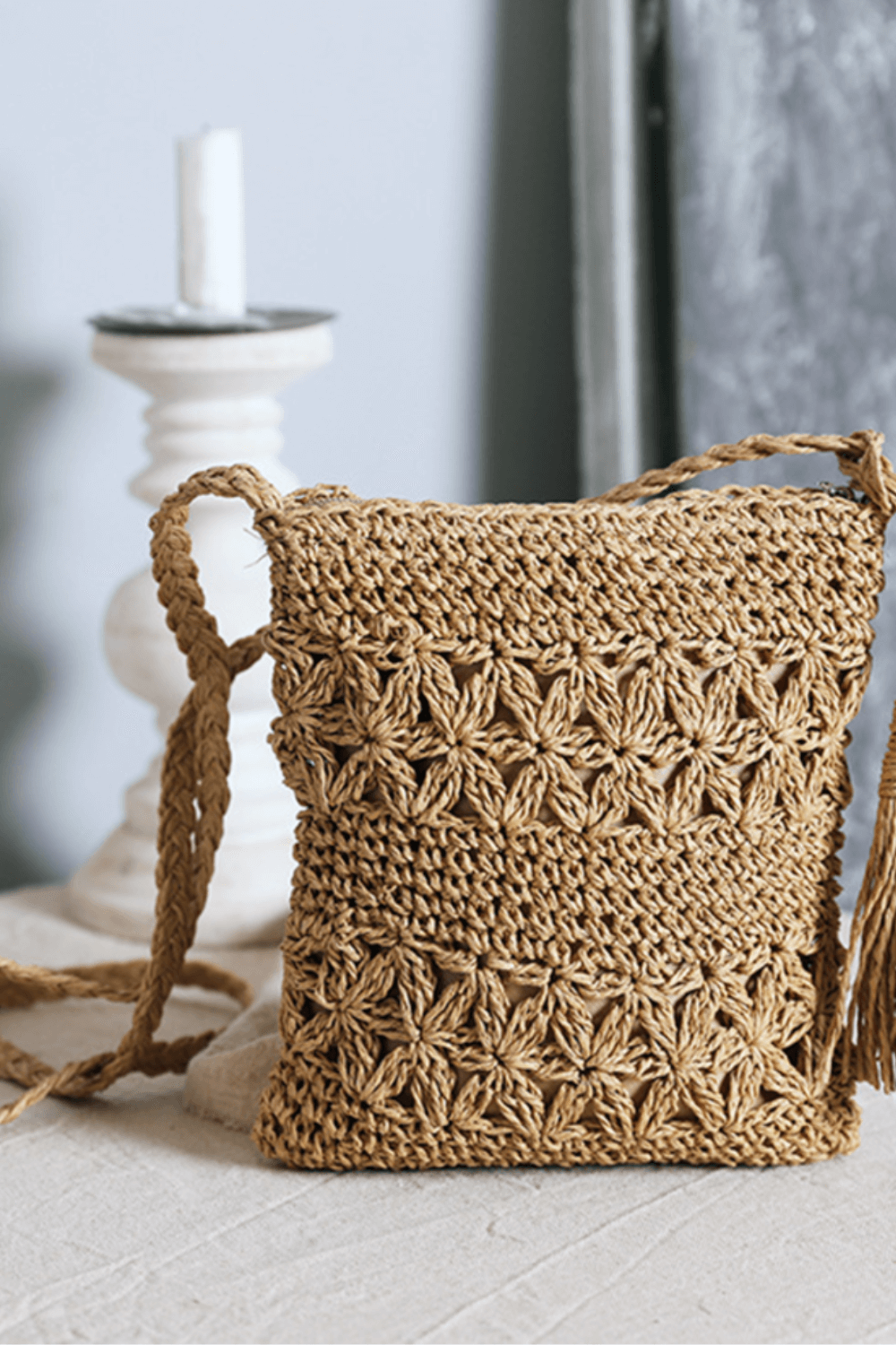 Straw Crossbody Bag - Lorena